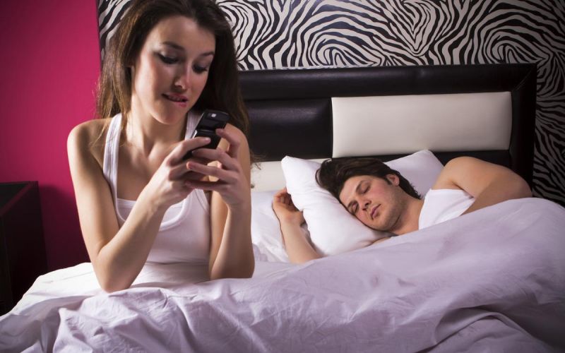 Elle trompe son mari Elle trompe son mari