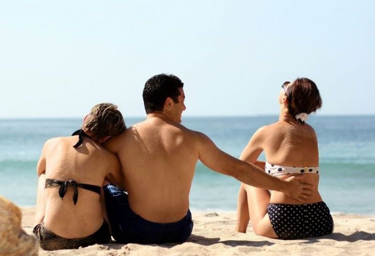 Partir avec son amant est-ce vraiment possible et comment faire ? Partir avec son amant est-ce vraiment possible et comment faire ?